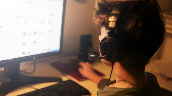 Teenager, YouTuber, Computer Monitor, Headphones, Microphone Picture: iStock