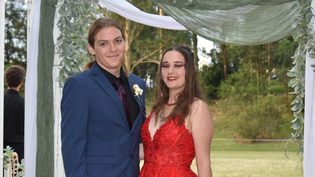 Oscar Speed and Jazmin Sheen at the Gympie State High School Formal 2022.