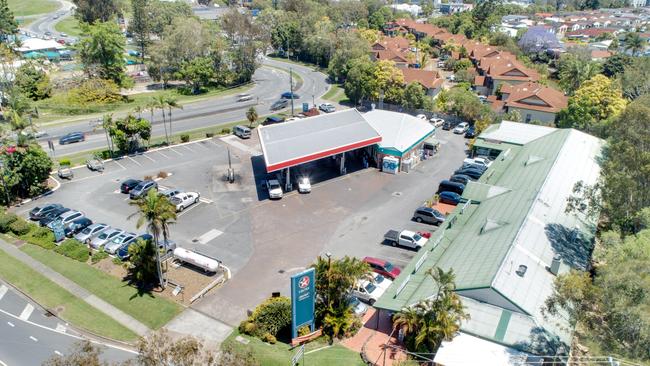 The shopping centre at 5-7 Tallebudgera Creek Rd, Burleigh Heads.