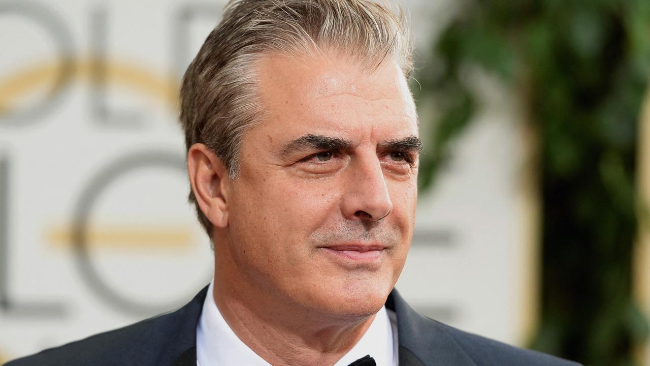 Chris Noth Singer Lisa Gentile Fourth Woman To Accuse Star Of Sexual 