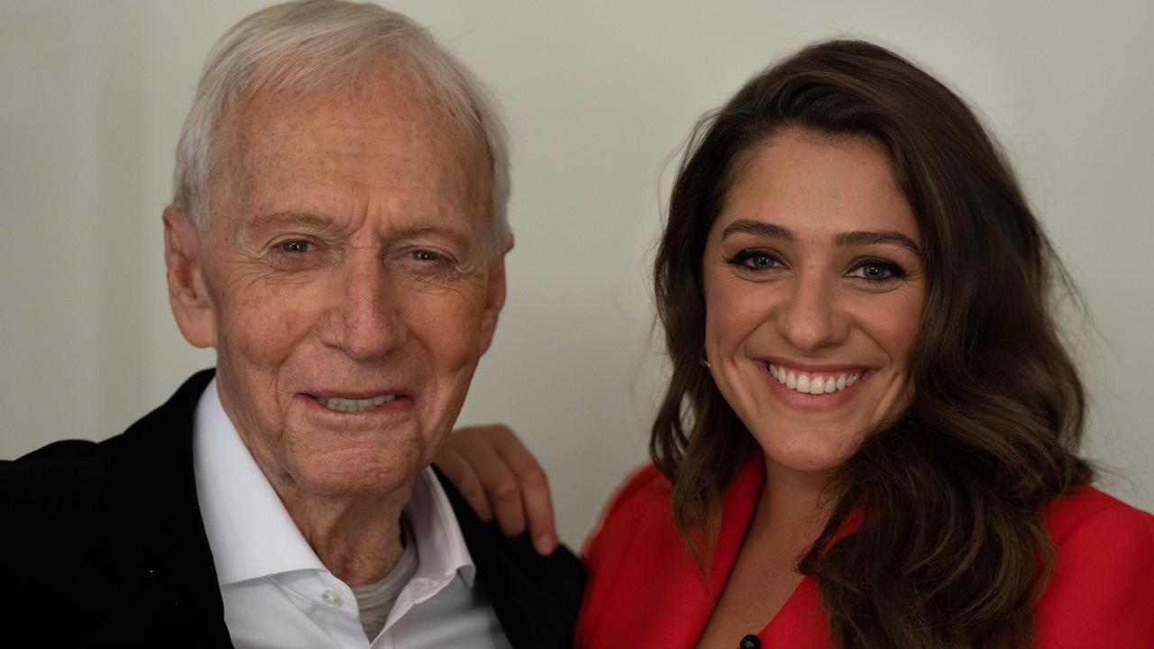 Paul hogan discount daughter lauren