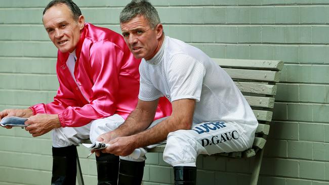 Jockey's (L) Kevin Forrester and (R) Darren Gauci. Pic: Colleen Petch.