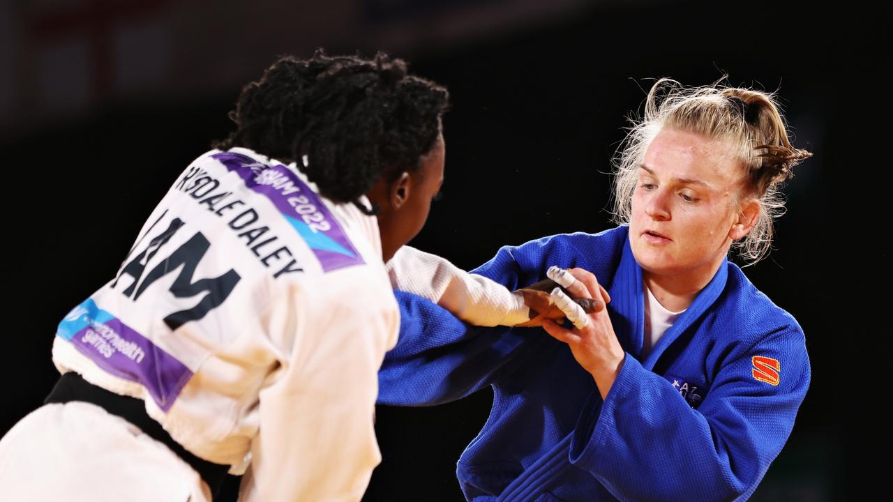 Aoife Coughlan takes down Ebony Drysdale Daley in the Judo. Picture: Mark Kolbe/Getty Images