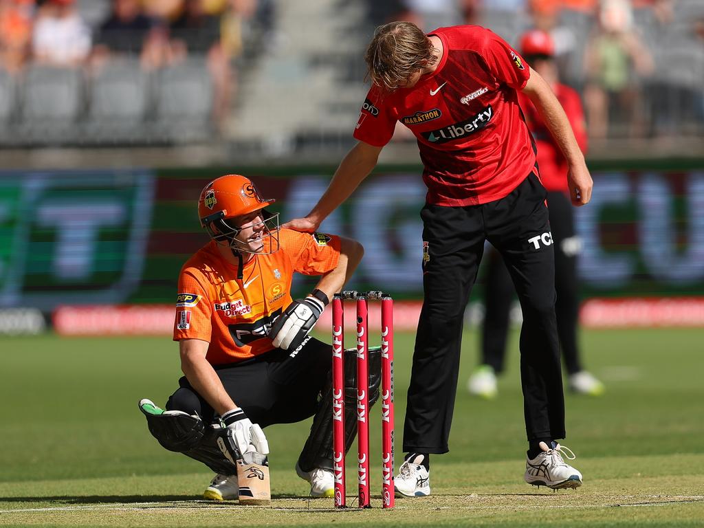 David Moody of the Renegades checks on Cameron Bancroft of the Scorchers. Picture: Paul Kane