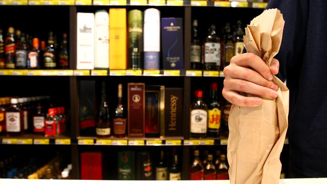 bottle-shop-opening-hours-sydney-stores-allowed-to-trade-until-11pm