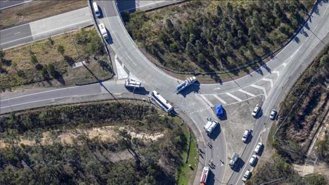 Ten wedding guests died after their bus rolled onto its left side. Source: NCA NewsWire / Christian Gilles