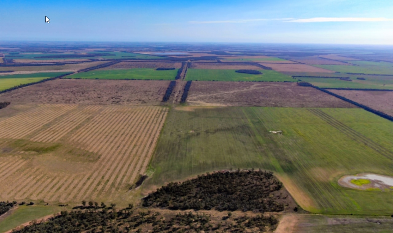 An aerial of Tullaville at Moonie.