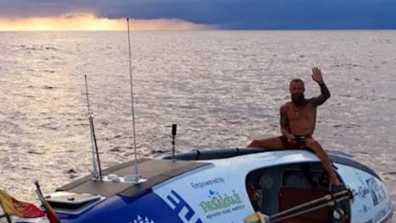 Aurimas Mockus is rowing from San Diego to Brisbane. (Supplied: Instagram/Aurimas Mockus)