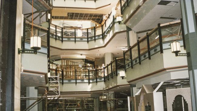 Construction of shops in the Myer Centre, Brisbane, 1988. Photo: Gil Meland/State Library of Queensland