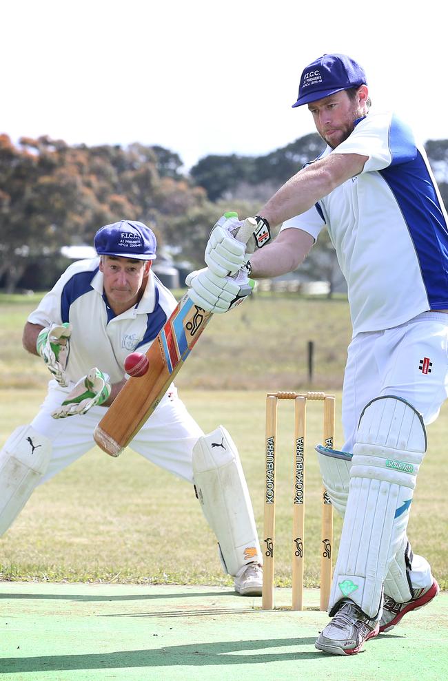 Captain Matthew Spark in action with wicketkeeper Rob Thompson. Picture: David Caird