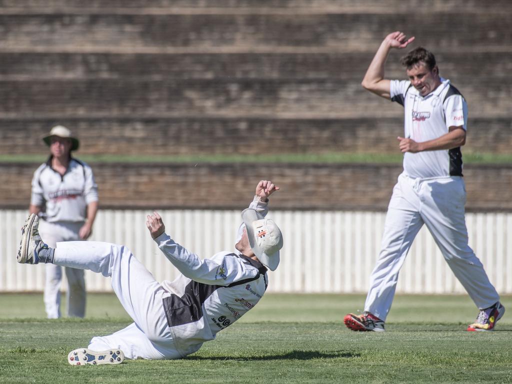 Liam White takes a catch from the bowling of Cameron Moodie. Kyle Tonkin being out for Met Easts.