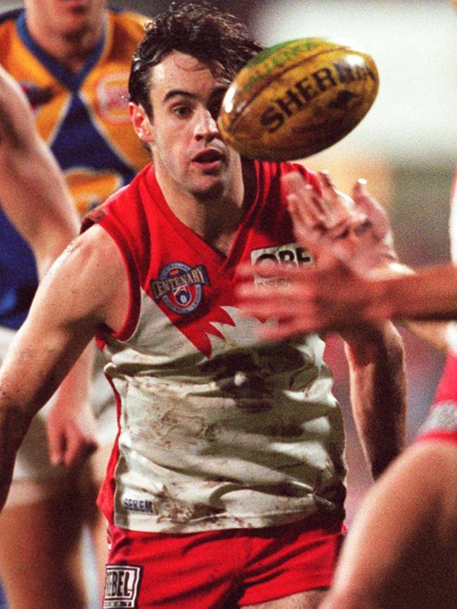 Simon Garlick started his career in Sydney in 1994.