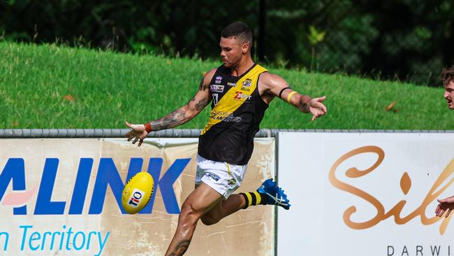 Brandan Parfitt will be a key player in the preliminary final on Saturday. Picture: Celina Whan / AFLNT Media