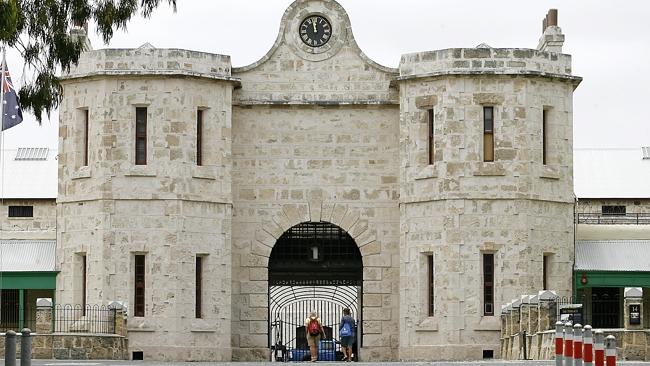 In what year was Fremantle Prison closed?