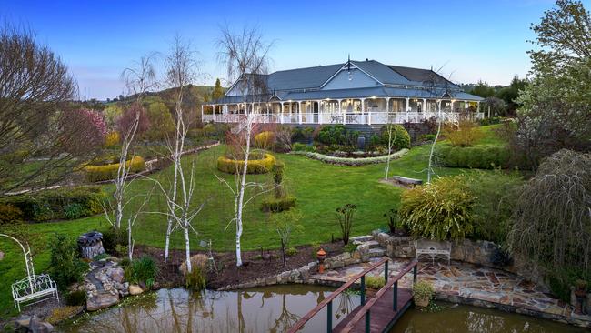 Jim and Glenys Osborne are selling their Strathglen Station at Strath Creek.