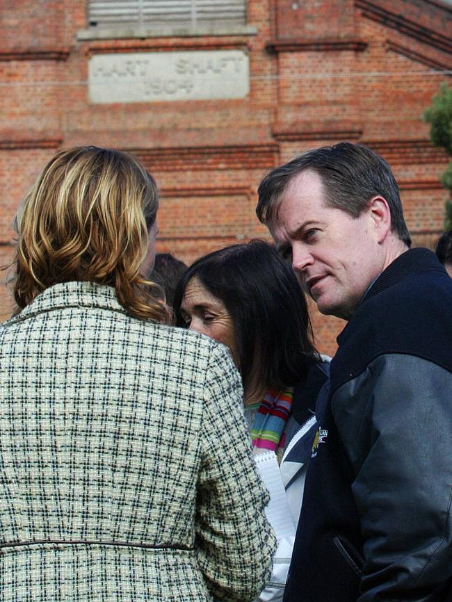 Shorten became the de facto spokesman for the tragedy.