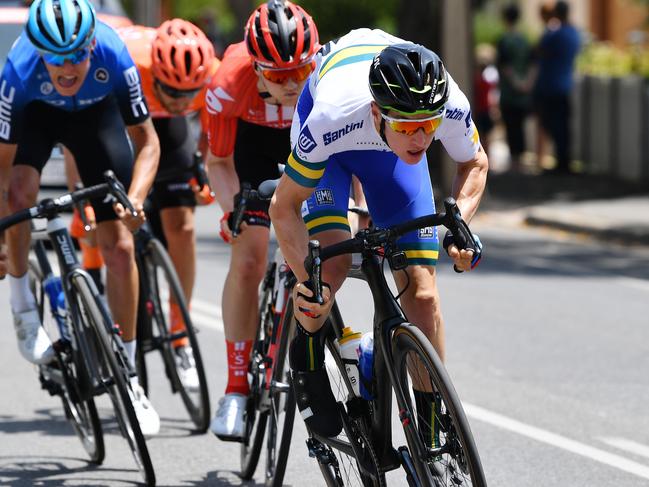 UNISA rider Jarrad Drizners sprints for the points during stage one of the Tour Down Under from Tanunda to Tanunda in South Australia, Tuesday, January 21, 2020. (AAP Image/David Mariuz) NO ARCHIVING, EDITORIAL USE ONLY