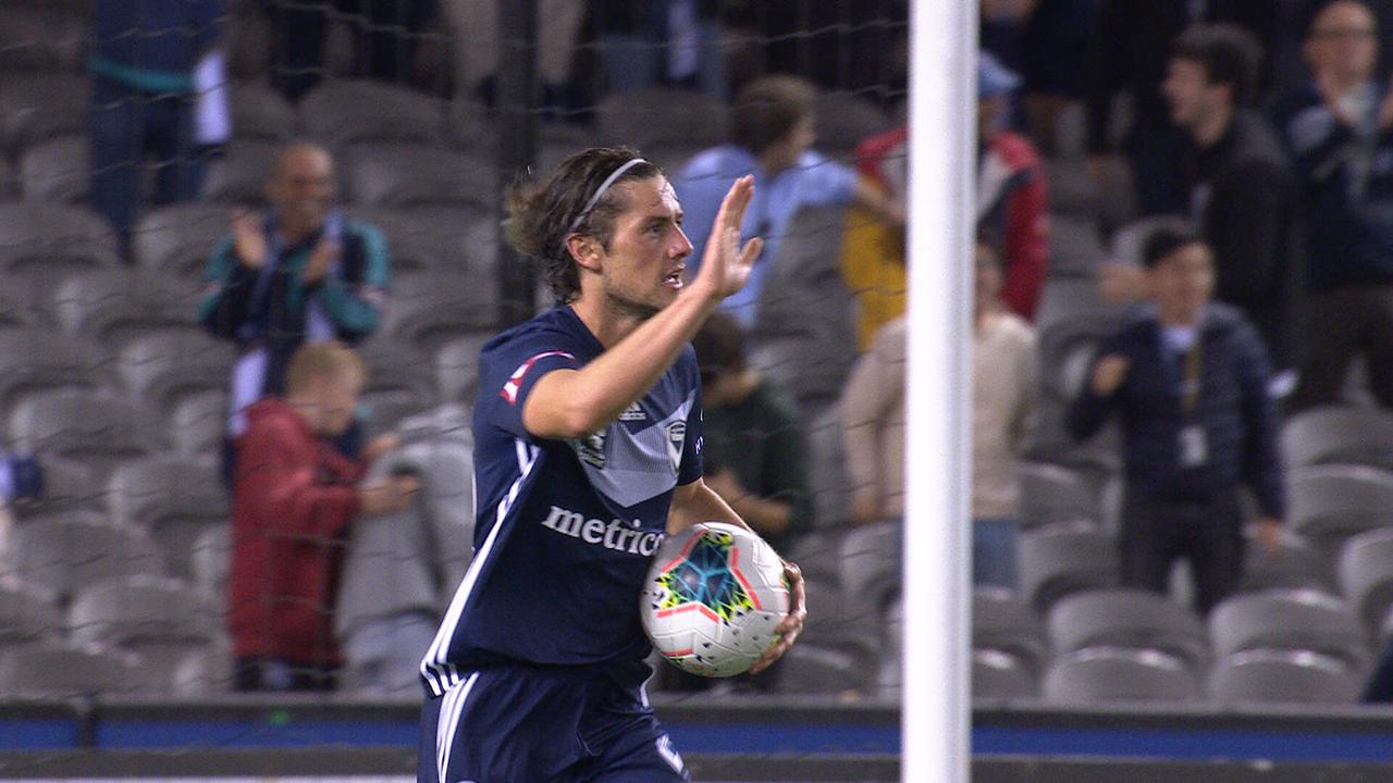 Marco Rojas scored his first goal since returning to Melbourne Victory.