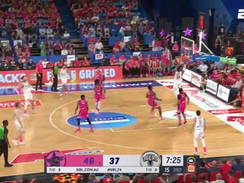 Perth Wildcats vs. Adelaide 36ers – Game Highlights