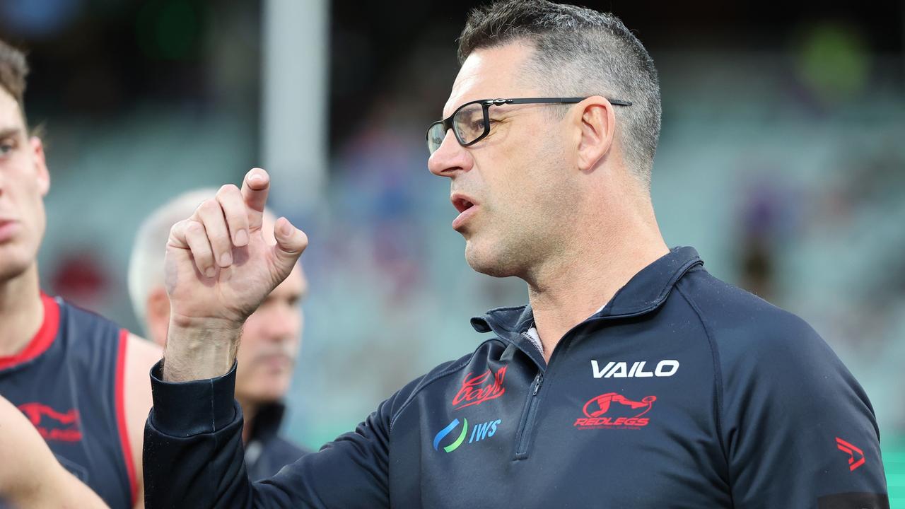 Norwood coach Jade Rawlings inspires his troops during the second semi-final against Central District at Adelaide Oval. Picture: David Mariuz/SANFL