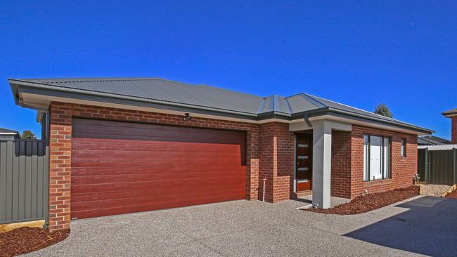 This home at 7/140 Tambo Circuit, Whittlesea is $420 a week to rent right now. See below what it costs to rent a home or unit in every Victorian suburb.