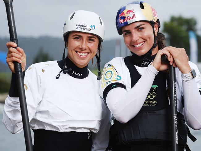 The Daily Telegraph 23.1.2025 Olympic gold medalists Jessica (Red Bull Helmet white kayak) and Noemie Fox (white helmet blue kayak) will compete on home soil for the first time since their memorable gold medalists haul at the Paris Olympic Games. Pictured at Penrith Whitewater Stadium.   Picture: Rohan Kelly