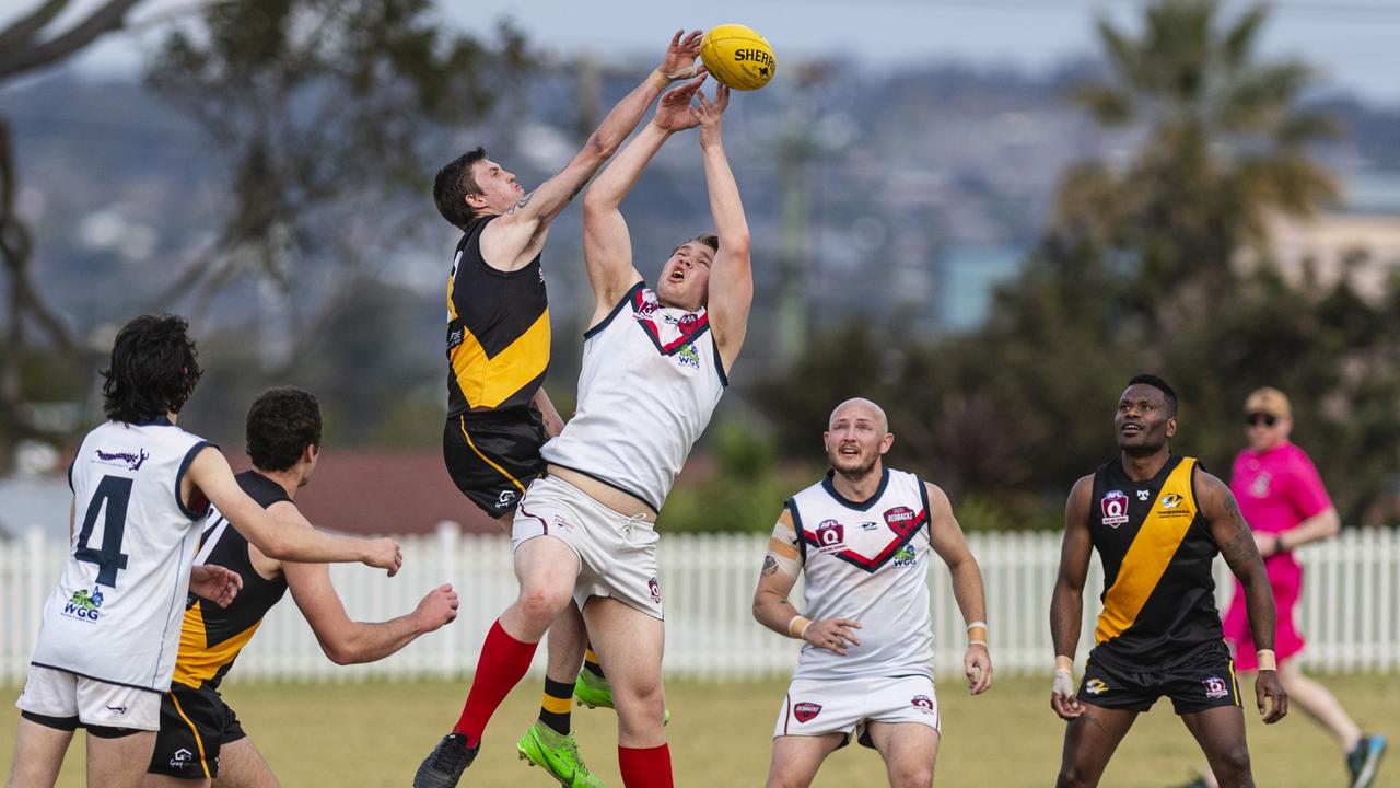 Bailey Glasscock (left) of Toowoomba Tigers and Erik McConnell of Warwick Redbacks. Picture: Kevin Farmer