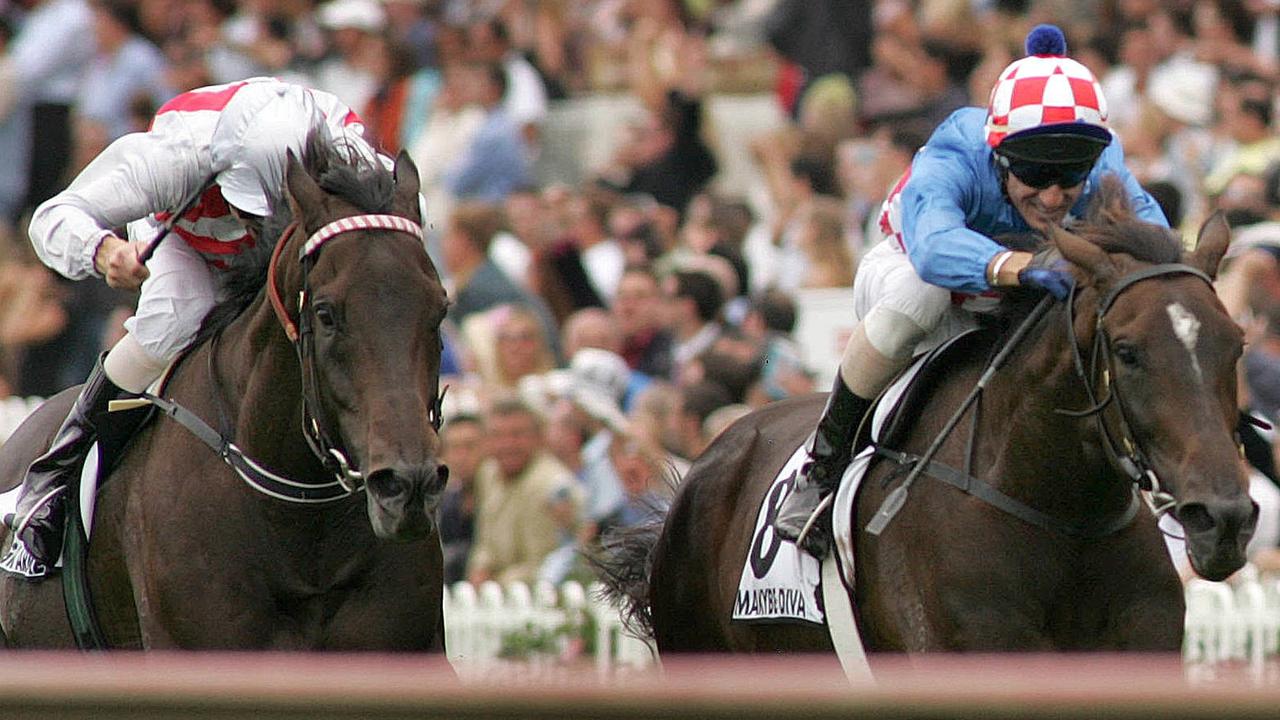 19/03/2005. Winner Makybe Diva ridden by Glen Boss (right) beats Grand Armee ridden by Danny Beasley. Golden Slipper Day at Rosehill, Race 5. The BMW Stud Stakes. Horse racing.