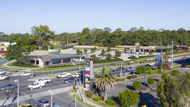 A render of the Rothwell Village shopping precinct at Deception Bay Road.