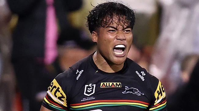 PENRITH, AUSTRALIA - MAY 10:  Brian To'o of the Panthers celebrates after scoring a try during the round 10 NRL match between Penrith Panthers and Canterbury Bulldogs at BlueBet Stadium on May 10, 2024, in Penrith, Australia. (Photo by Jason McCawley/Getty Images)