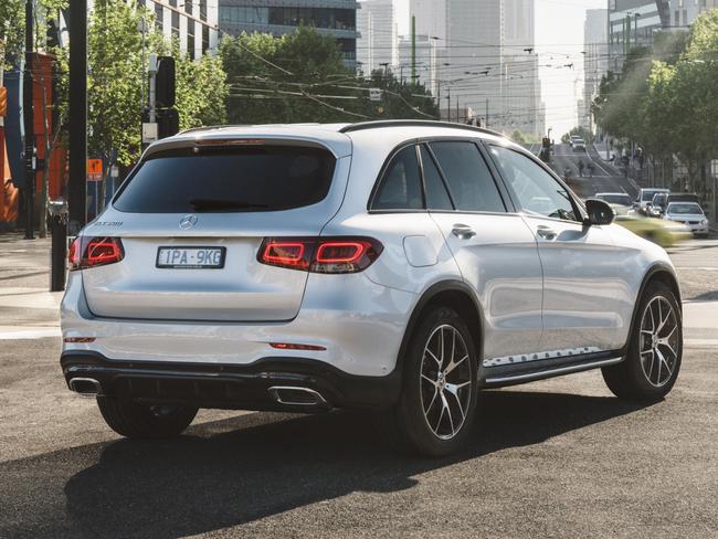 Why this is the best selling luxury SUV