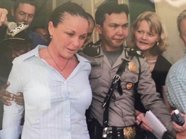 News Corp journalist Cindy Wockner, right, during the Schapelle Corby court case in Bali. Picture: Lukman S. Bintoro