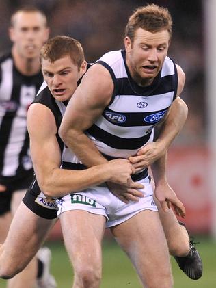 Heath Shaw tackles Steve Johnson in the 2010 preliminary final.