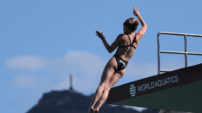 Maggie Grey from Redlands’ on her way to a medal. (Photo by Wagner Meier/Getty Images)