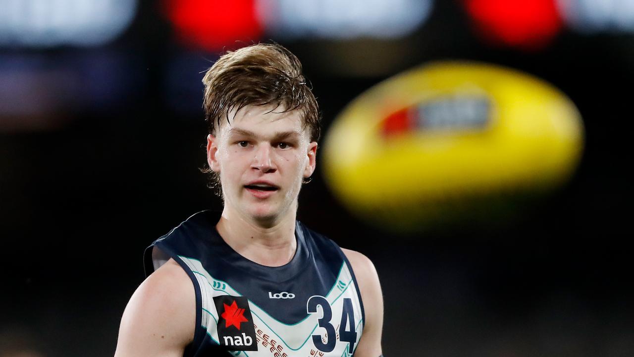 Max Gruzewski in action. Picture: Dylan Burns/AFL Photos via Getty Images