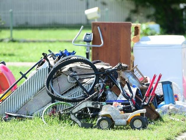 Council warns of rate rises if kerbside rubbish collection goes ahead.