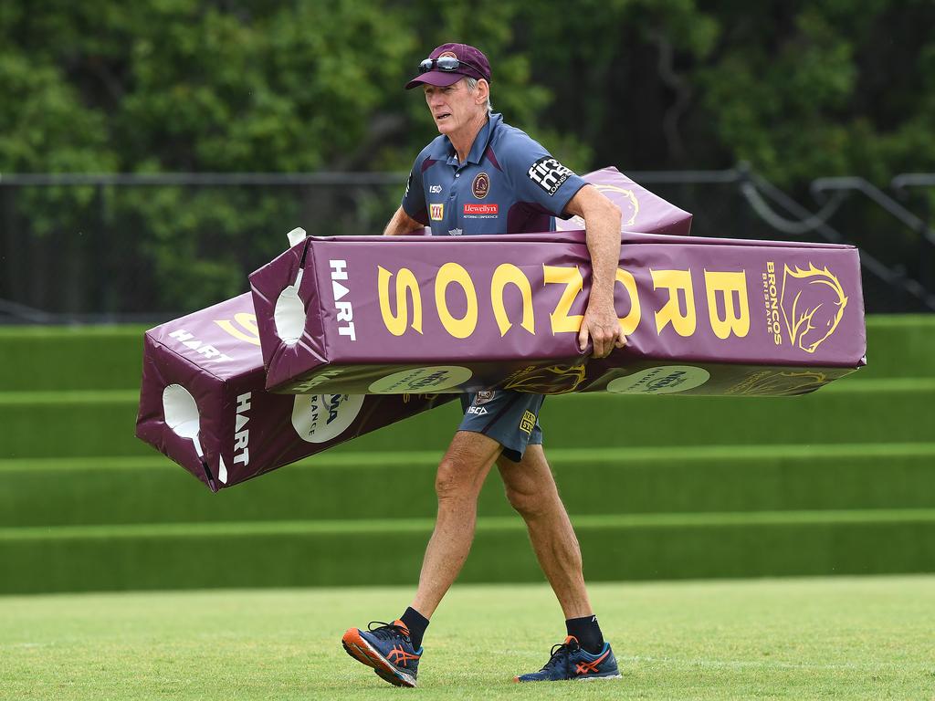 Wayne Bennett during a Broncos training session in 2018. Picture: AAP Image/Dave Hunt