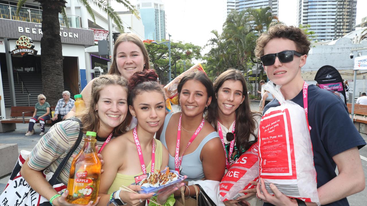 24 Photos Day Three Of Schoolies In Surfers Paradise Gold Coast Bulletin 