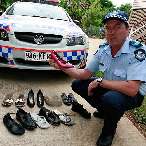 Cops seek shoe bandit's victims | The Courier Mail