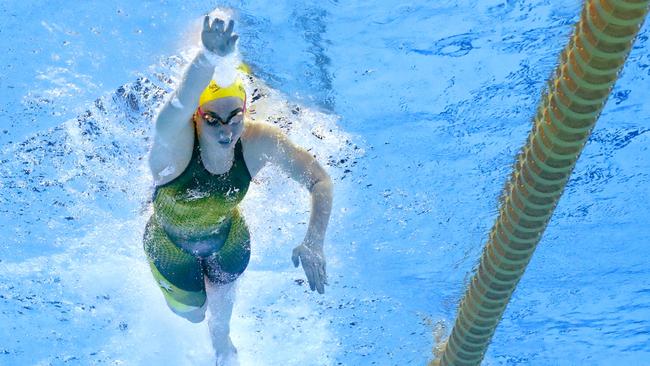 O’Callaghan set a world junior record leading off the 4x200m freestyle relay heat in Tokyo. Picture: Getty Images