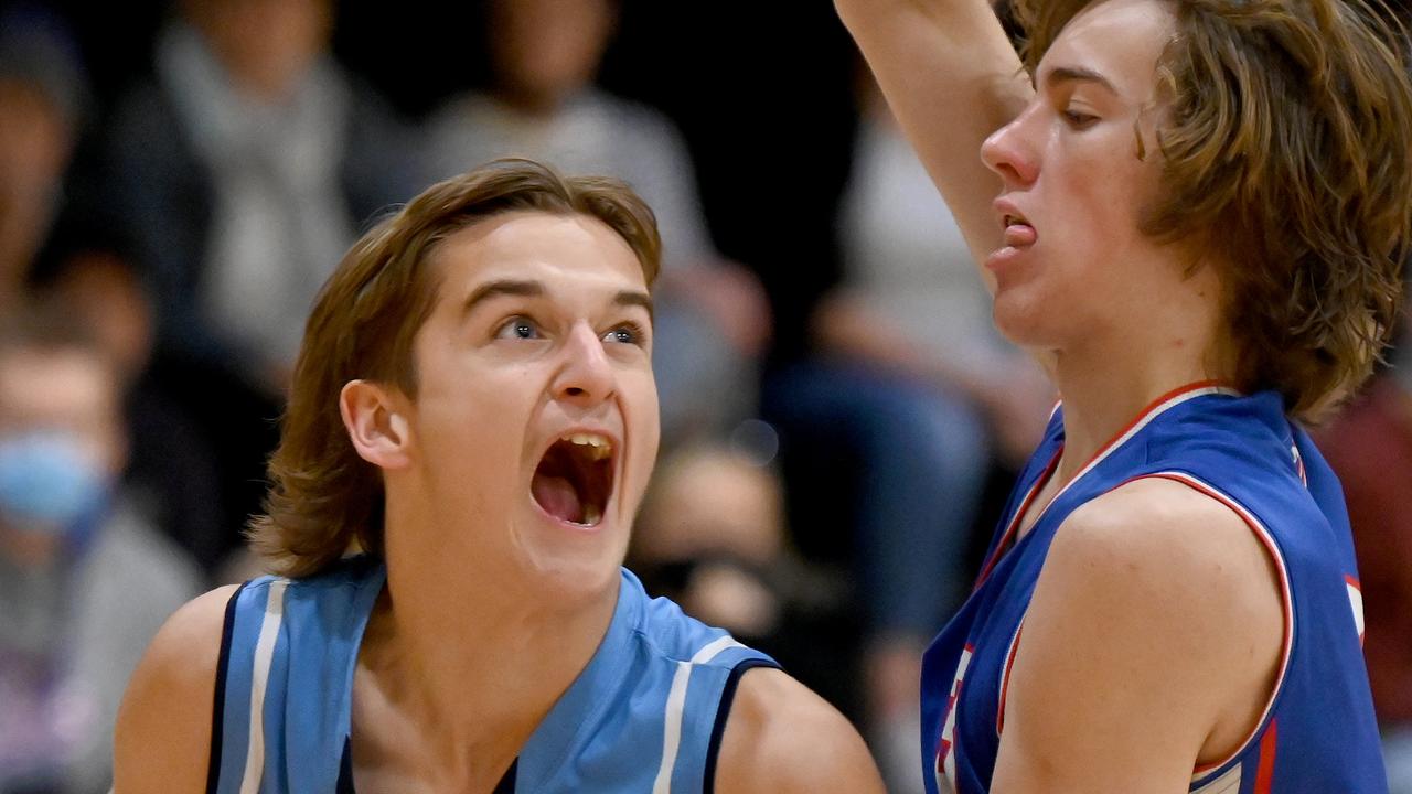 REPLAYS: Sabres shine brightly at Basketball SA District grand finals