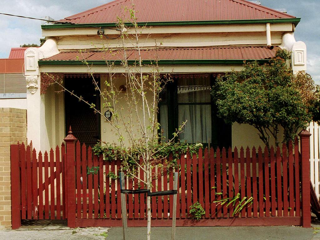 147 Easey St in Collingwood, where Suzanne Armstrong and Susan Bartlett were found dead in 1977.