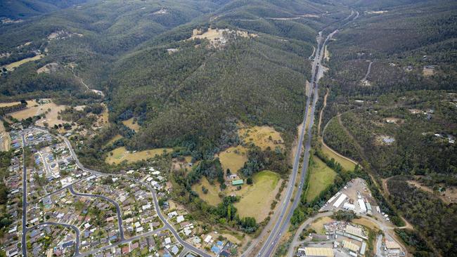 Kingston and the Southern Outlet looking north.