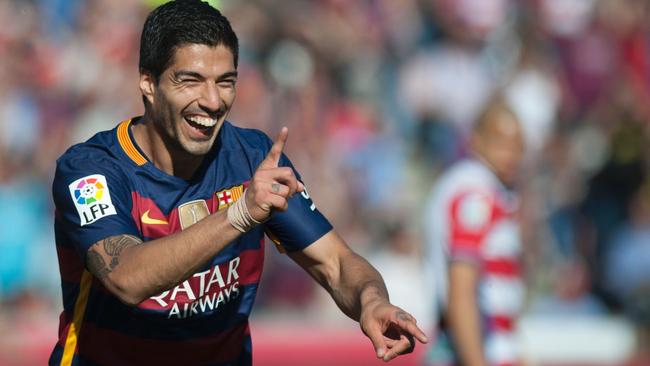 Luis Suarez strike leads Atletico to La Liga title as Real fall