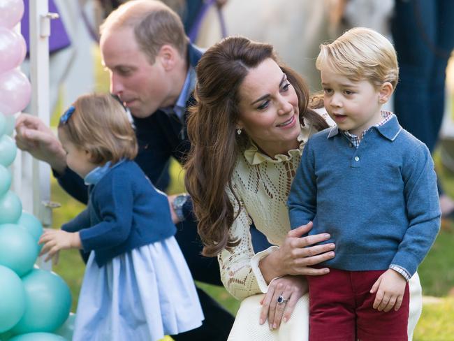 VICTORIA, BC - SEPTEMBER 29:  (NO UK SALES FOR 28 DAYS) Prince William, Duke of Cambridge, Catherine, Duchess of Cambridge, Prince George of Cambridge and Princess Charlotte of Cambridge attend a children's party for Military families during the Royal Tour of Canada on September 29, 2016 in Victoria, Canada.  (Photo by Pool/Sam Hussein/WireImage)