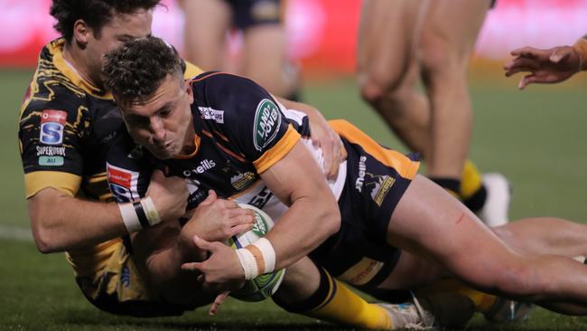 Brumbies fullback Tom Banks scores his first try of the Super Rugby AU season. Picture: Getty Images