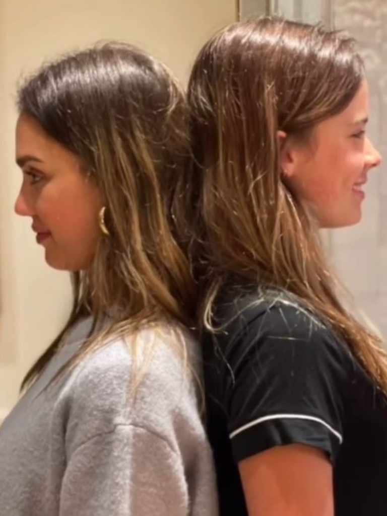 The teen is now taller than her mum. Picture: Instagram/JessicaAlba