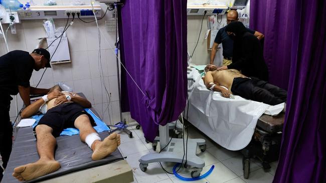 Operating theatres overwhelmed after Israeli attack on Rafah aid site: Plastic surgeon