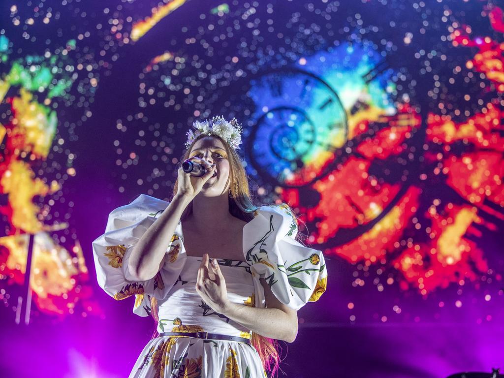 Friday nights headline act Vera Blue performs at the Toowoomba Carnival of Flowers Festival of Food and Wine. Friday, September 9, 2022. Picture: Nev Madsen.