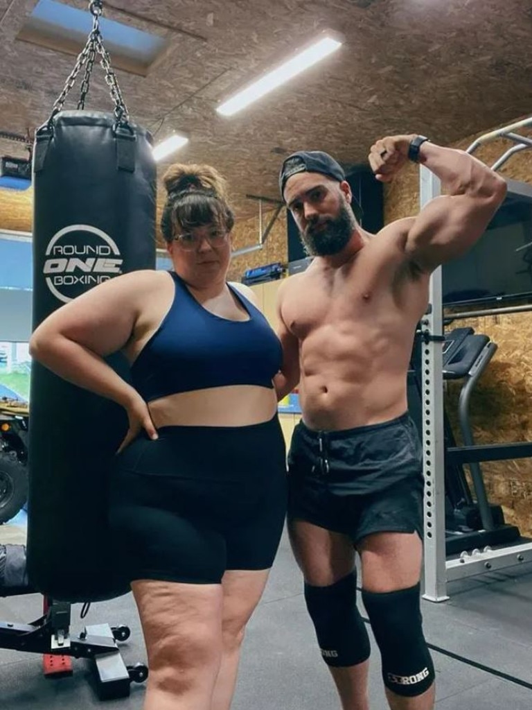 muscular man as a fat woman